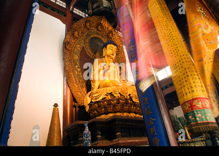 China, Hangzhou, Zhejiang, Buddha-Statue, Lingyin Tempel Stockfoto