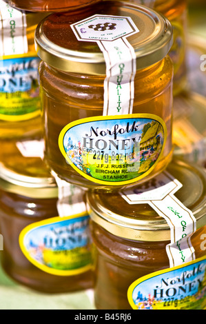 Norfolk Honig zum Verkauf an Bauern Markt W3 London Vereinigtes Königreich Stockfoto