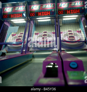 Ein Arcade-Spiel auf einem Brooklyn Rollschuhbahn. Stockfoto