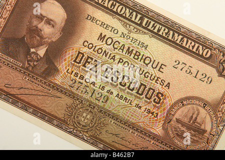 Alten Mosambik 10 Escudos Geld Geldschein ab 1943 als Mosambik eine Kolonie von Portugal war Stockfoto