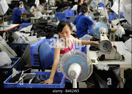 Taiwan Hauptstadt Möbelfabrik in Huizhou, Guangdong, China. 21. Sep 2008 Stockfoto