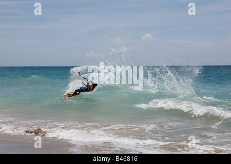 Kite-boarding am Kitebeach in der Dominikanischen Republik Stockfoto