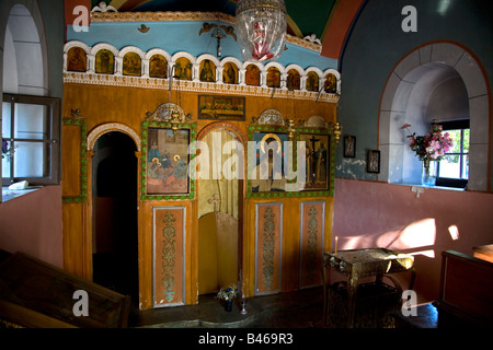 Innenraum der griechisch-orthodoxen Kirche Pnaka Samos Griechenland Stockfoto