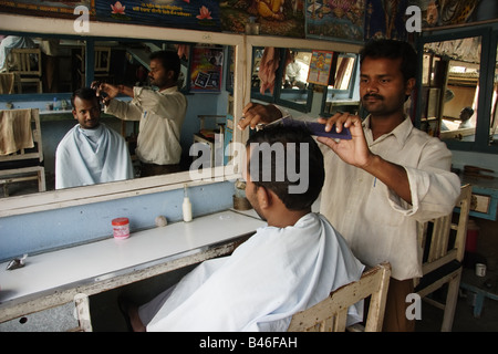 Haarschnitt Friseur in Kathmandu-Nepal Stockfoto