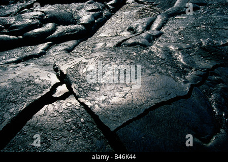 Lava Krustenbildung, Hawaiʻi-Volcanoes-Nationalpark, Hawaii, USA Stockfoto