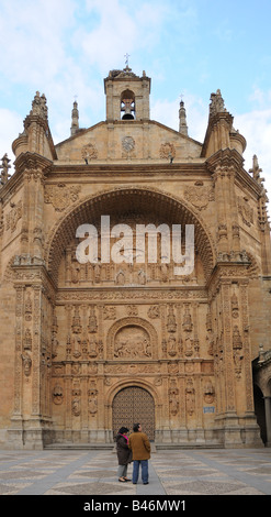 Plateresken Fassade der Kirche des Heiligen St. Stephen Iglesia San Estaban Salamanca Spanien Stockfoto