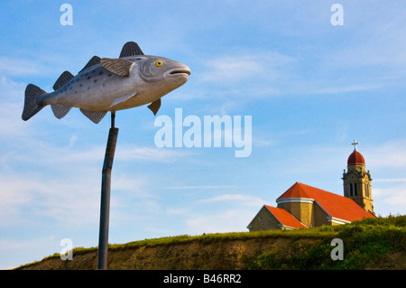 Skulptur und Kirche St. Simon & St Jude in Grande Anse New Brunswick Kanada Stockfoto