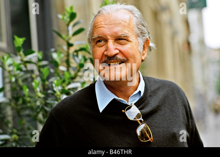 Fuentes, Carlos, 11.11.1928 - 15.5.2012, mexikanischer Autor/Schriftsteller und Diplomat, Porträt, 17.5.2000, Stockfoto