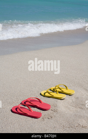 Flip Flops am Strand Stockfoto