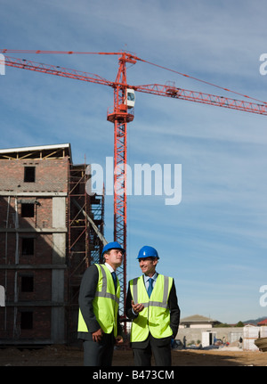 Ingenieure auf der Baustelle Stockfoto