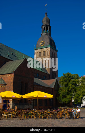 Doma Laukums quadratisch mit Doma Baznica Kathedrale in Riga Lettland Europa Stockfoto
