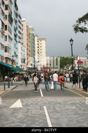 Menschen zu Fuß auf der Promenade Stanley Hong Kong April 2008 Stockfoto