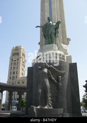 Denkmal für diejenigen, die während des Spanischen Bürgerkrieges gestorben (Monumento de los Caidos), Plaza de España, Santa Cruz de Tenerife, Teneriffa, Kanarische Inseln Stockfoto