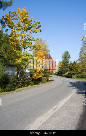 Vorort Straße Stockfoto