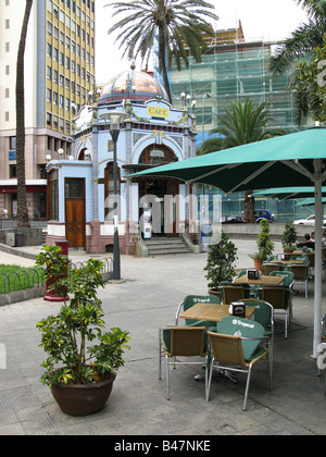 Jugendstil Kaffee Kiosk an der Ecke der Parque San Telmo, Triana, Las Palmas, Gran Canaria, Kanarische Inseln, Spanien Stockfoto