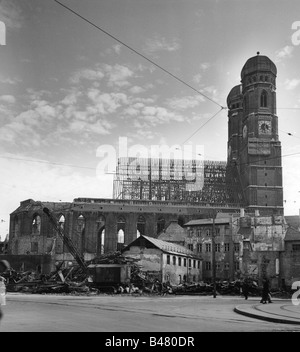Geographie/Reise, Deutschland, München, Kirchen, Frauenkirche, zerstört 1946, Stockfoto