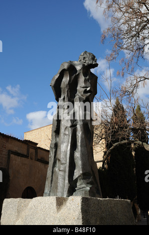 Statue von Miguel de Unamuno y Jugo spanischer Autor und Philosoph in Salamanca Spanien Stockfoto