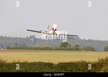 Shuttleworth (Sammlung) Air Show 2008 Super Yakovlevs Yakovlev Yak 50 und 52 (russische Trainer) Stockfoto