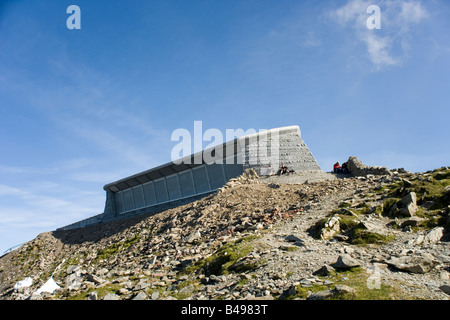 Das neue Café, erbaut im Jahre 2008 auf der Oberseite Snowdon, Snowdonia, Nordwales Stockfoto