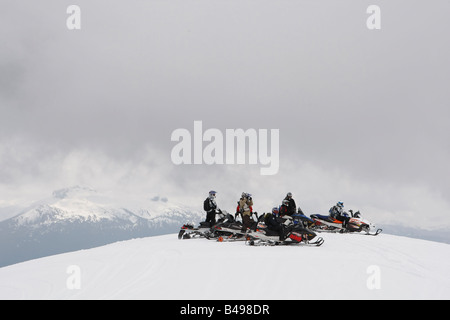 Schneemobil-Abenteuer-Tour in Whistler, British Columbia Stockfoto