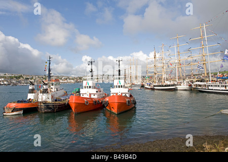 Schleppboote vertäut Falmouth Docks Cornwall UK Stockfoto