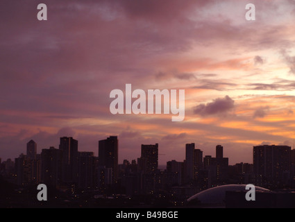 Sonnenuntergang über Waikiki, Oahu, Hawaii Stockfoto