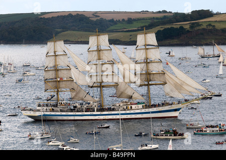 Russisches Schiff Mir. "Funchal 500 tall Schiffe Regatta". Cornwall. UK Stockfoto