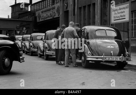 Geografie/Reisen, Deutschland, Berlin, Friedrichstraße, Taxistand, 1961, Stockfoto