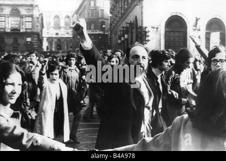 Geografie/Reisen, Deutschland, Politik, Demonstrationen, Demonstration für ein neues Scheidungsgesetz, Vertreter Loris Fortuna (Sozialist) und Antonio Baslini (Liberal), 1970, Stockfoto