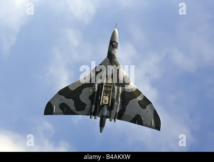 Vulcan-Bomber im Flug Bombe Türen öffnen Stockfoto