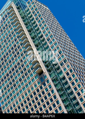 Moderne Hochhaus in der Nähe von Moscone Center Stockfoto