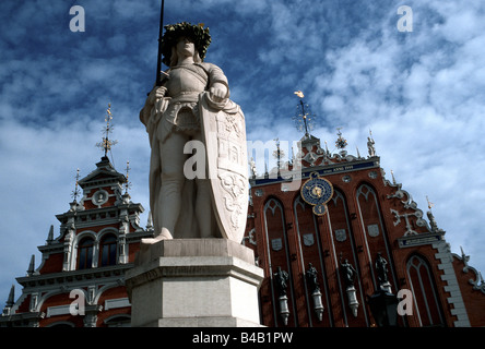 Statue von Ritter Roland vor dem Haus der Schwarzhäupter, Riga, Lettland Stockfoto