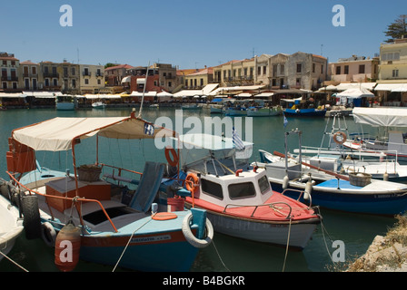 Am venezianischen Hafen von Rethymnon Kreta Stockfoto
