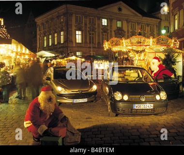 Auto, VW Volkswagen Polo TDI, Peugeot 206 HDi Éco 90, X-Type, kleine ca., Limousine, Polo Modelljahr 2002-, Peugeot-Modelljahr Stockfoto