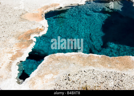 abstrakte Muster in die heißen Thermalquellen im Yellowstone National Park Stockfoto