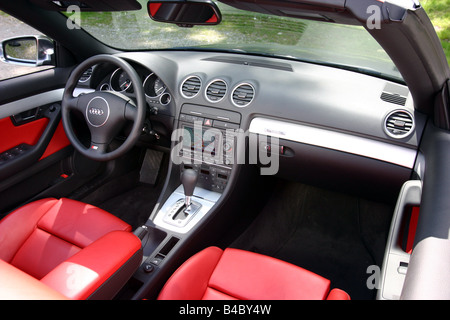 Auto, Audi S4 Cabrio, Modell Jahr 2003-blau, Detailansicht,  Modellbezeichnung, Technik/Zubehör, Zubehör, Foto Stockfotografie - Alamy