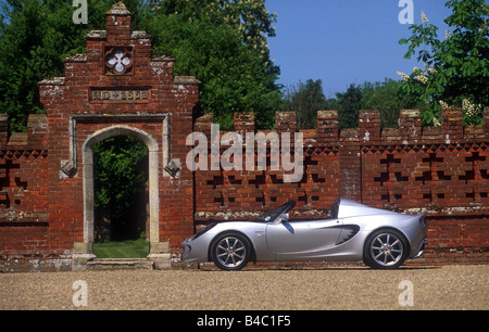 Auto, Lotus Elise 111, Cabrio, Modell Jahr 2002-, Silber, oben offen, stehend, Wahrung, seitliche Ansicht Stockfoto