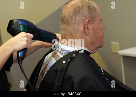 FInishing Haarschnitt Stockfoto