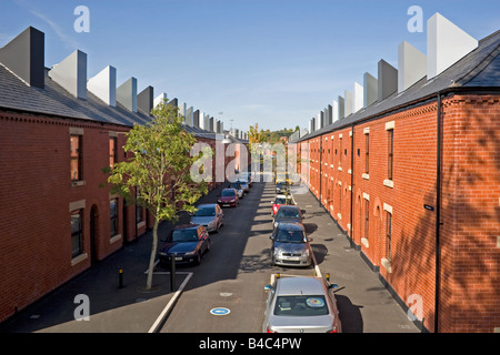 Renoviert, Reihenhäuser, Schornstein Park, Langworthy, Salford, größere Manchester, UK. Stockfoto