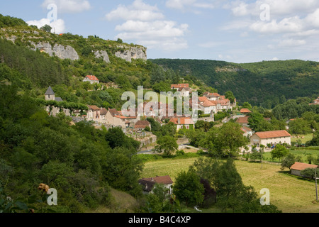 Das ländliche Dorf St Sulpice im Tal Cele, Lot, Frankreich Stockfoto