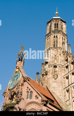 EU DE Deutschland Bayern Middle Franconia Nürnberg die Welt berühmten Nürnberger Christkindlesmarkt der Frauenkirche Stockfoto