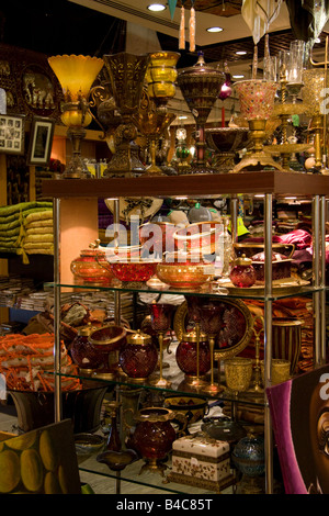 Lampen auf den Verkauf in den Souk in Dubai Stockfoto