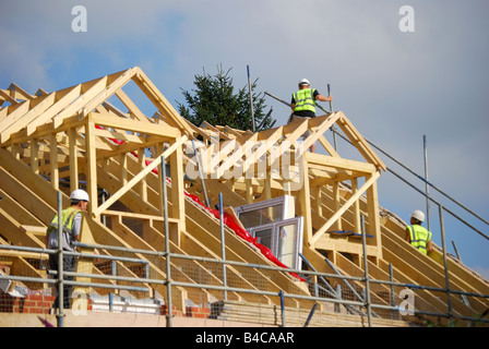 Häuser im Bau, in der Nähe von Amersham, Buckinghamshire, England, Vereinigtes Königreich Stockfoto