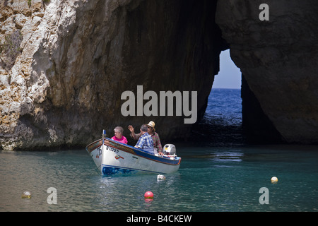 Blaue Grotte Südküste Maltas Stockfoto