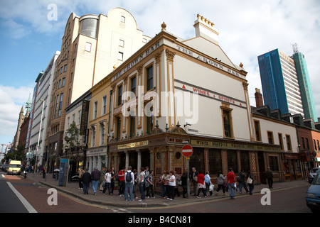 Der Crown Liquor Saloon Pub Belfast Stadtzentrum Nordirland Vereinigtes Königreich Stockfoto