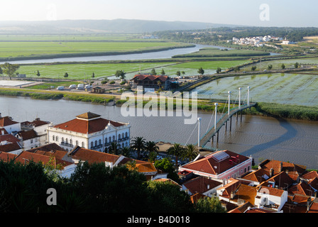 Morgenlicht über Alcacer Sal Alentejo, Portugal Stockfoto