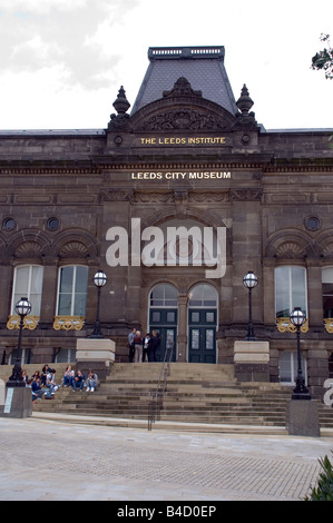 Die neuen Leeds City Museum, untergebracht im Institutsgebäude der Leeds Mechaniker. Stockfoto