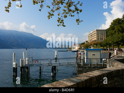 Die Fähre in Tremezzo Lake Como Lombardei Italien Stockfoto