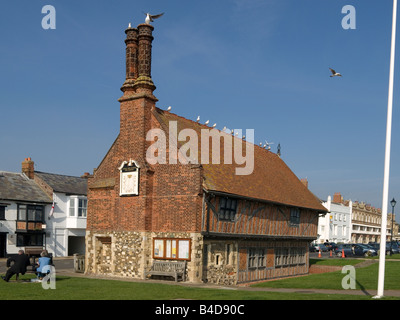 Moot Hall im Jahre 1650 gebaut ist, das Rathaus und das Museum in Aldeburgh Suffolk UK Stockfoto