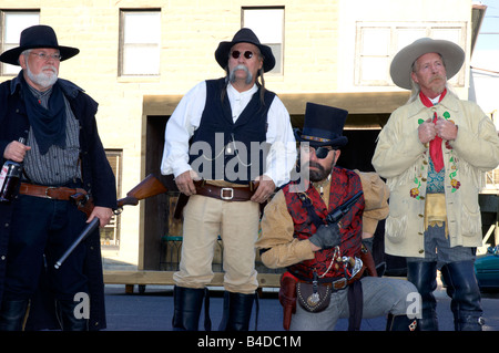 Teilnehmer in der alten Cheyenne Schießerei Cody USA Stockfoto